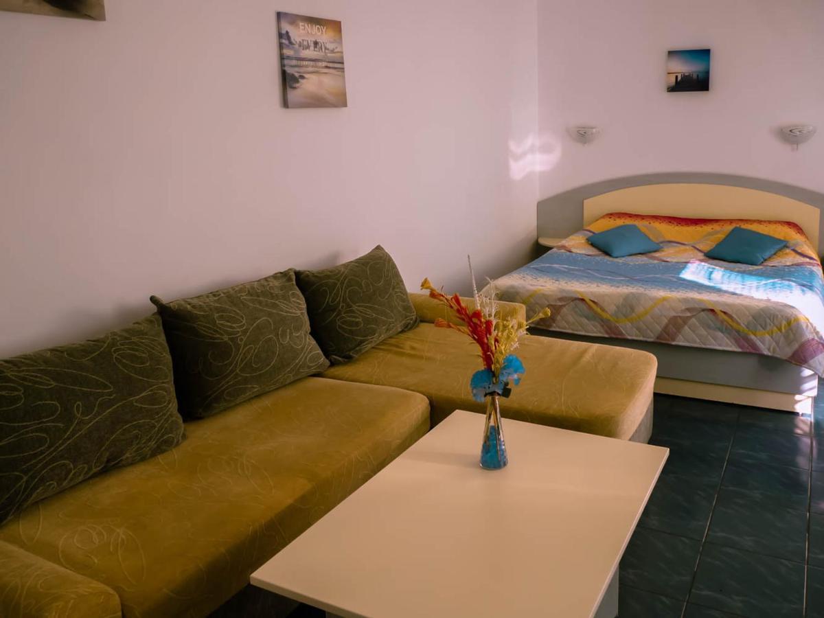 Darling Hotel Sofia Room photo
